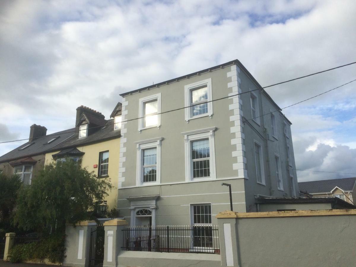 Devon View House Bed and Breakfast Youghal Esterno foto