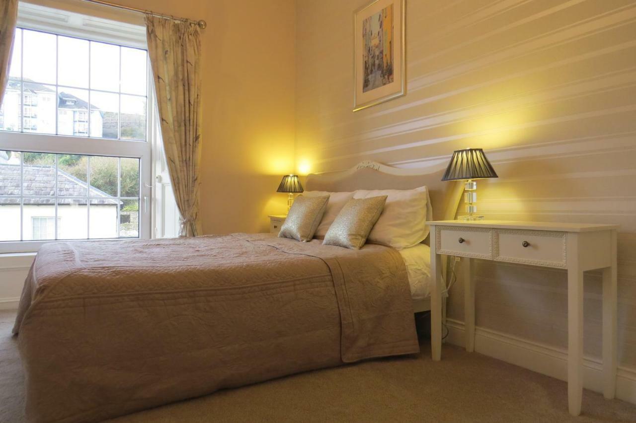 Devon View House Bed and Breakfast Youghal Esterno foto