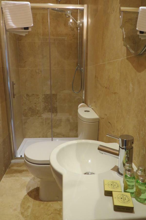 Devon View House Bed and Breakfast Youghal Esterno foto