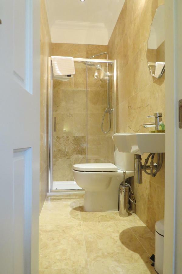 Devon View House Bed and Breakfast Youghal Esterno foto
