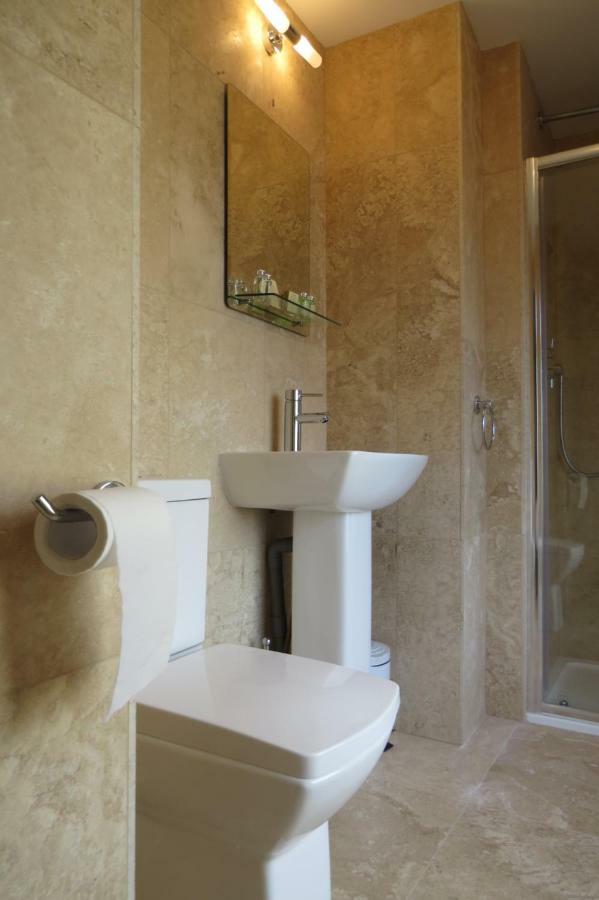 Devon View House Bed and Breakfast Youghal Esterno foto