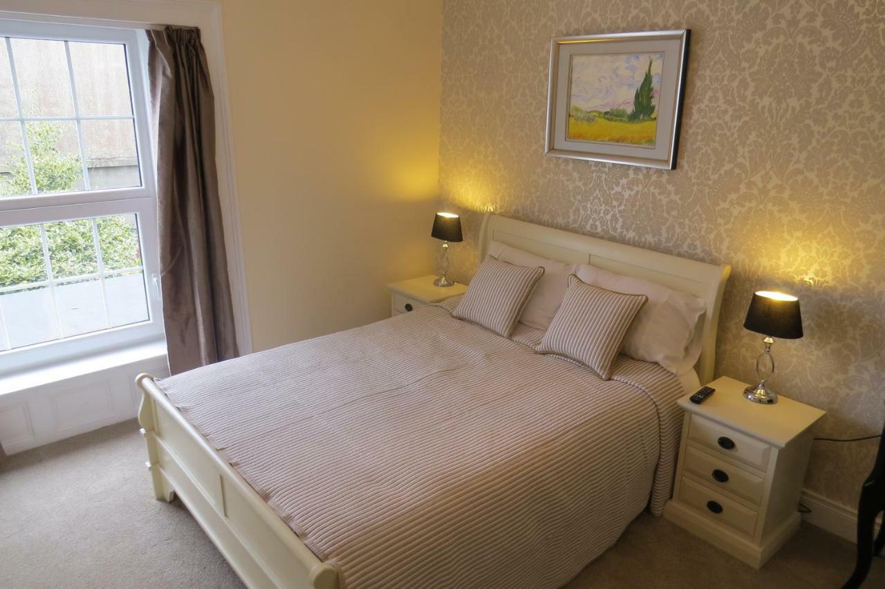 Devon View House Bed and Breakfast Youghal Esterno foto