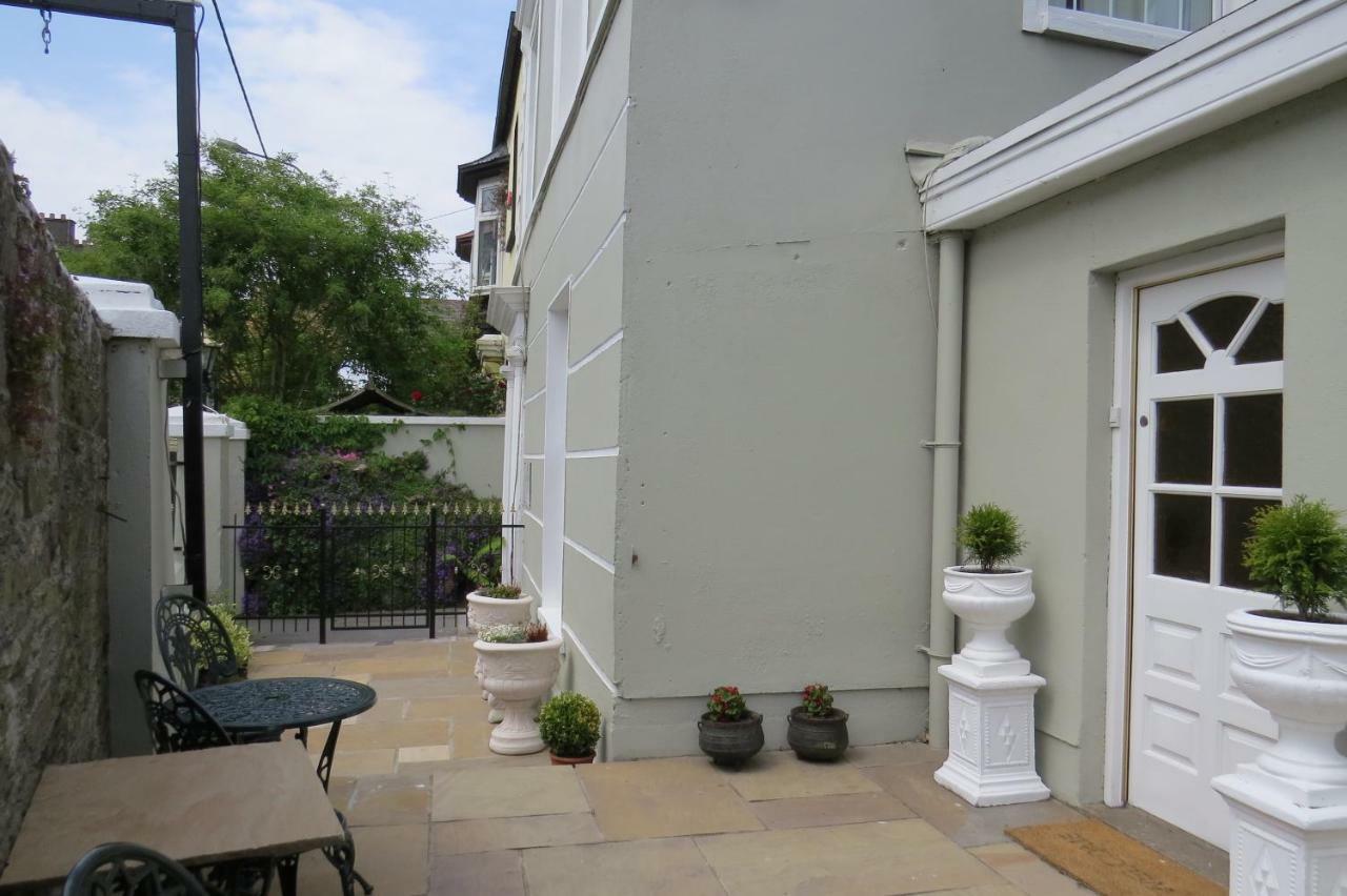 Devon View House Bed and Breakfast Youghal Esterno foto