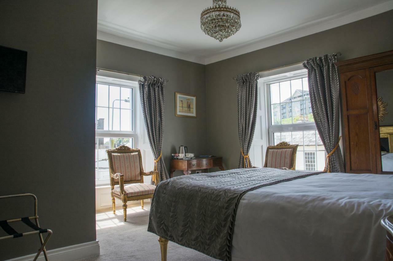 Devon View House Bed and Breakfast Youghal Esterno foto