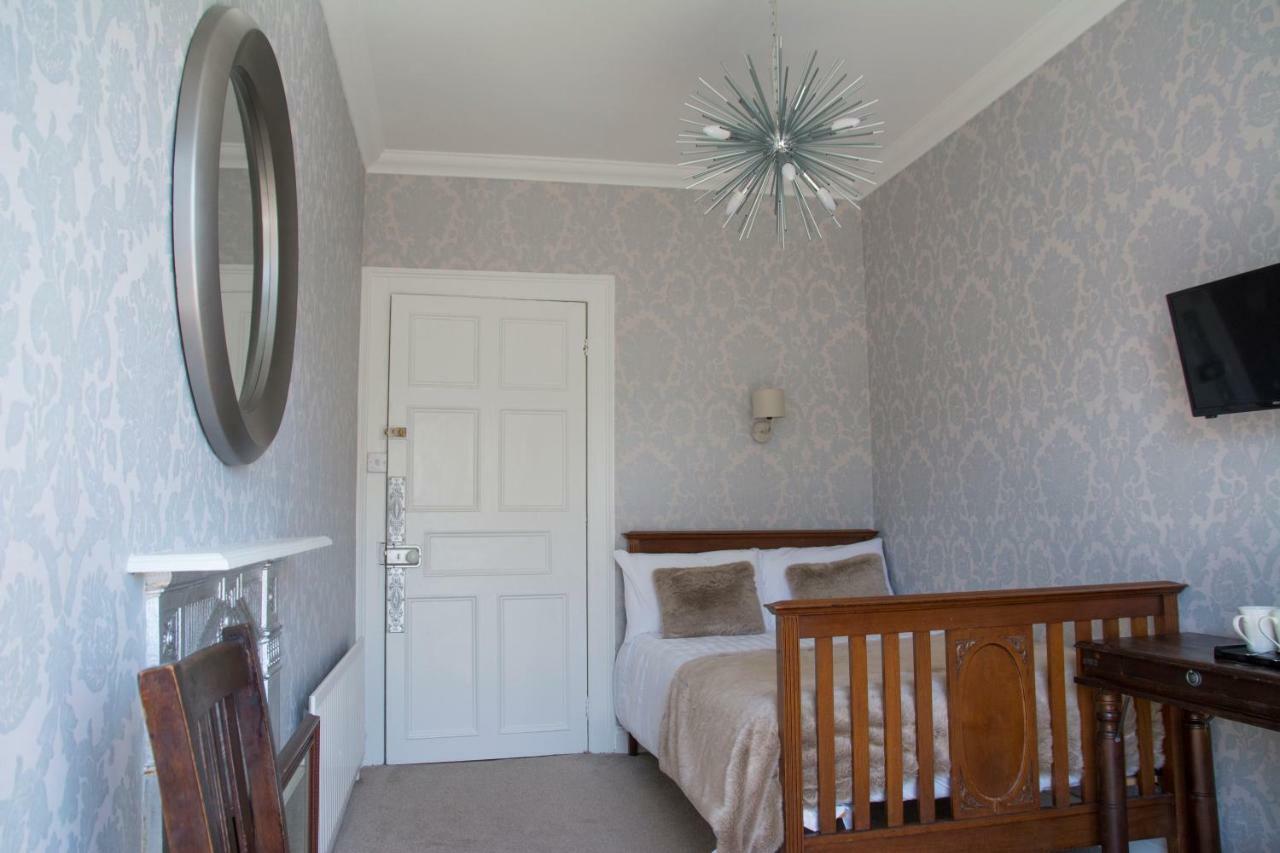 Devon View House Bed and Breakfast Youghal Esterno foto