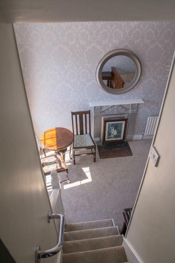 Devon View House Bed and Breakfast Youghal Esterno foto
